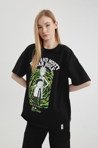Oversize Fit Rick and Morty Licensed Printed Short Sleeve T-Shirt