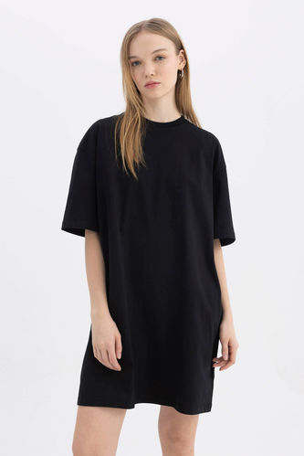 Mini Short Sleeve Knitted Dress