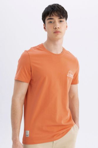 Slim Fit Dar Kesim Bisiklet Yaka Baskılı Kısa Kollu Tişört