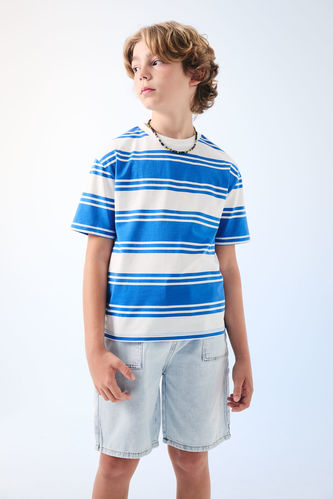 Boy Oversize Fit Crew Neck Striped Short Sleeve T-Shirt