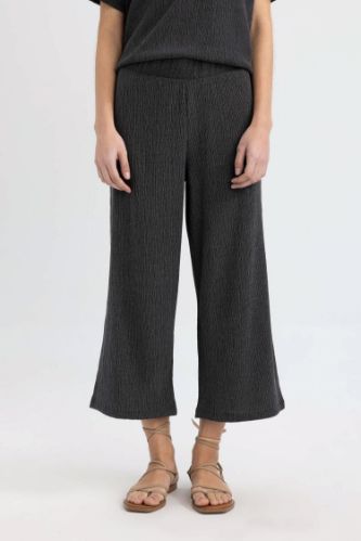 Wide Leg Geniş Bol Paça Normal Bel Bürümcük Kapri Pantolon