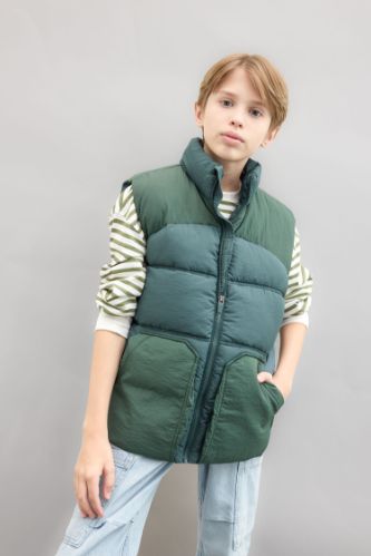 Boys green puffer vest best sale