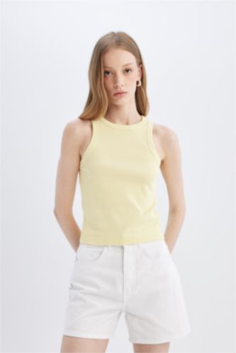 Slim Fit Camisole Halter Collar Tank Top