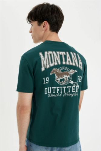 تيشيرت بطبعة من الخلف قصة عادية بياخة مستديرة