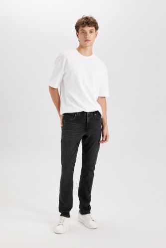 Pedro Slim Fit Dar Kalıp Normal Bel Dar Paça Jean Pantolon