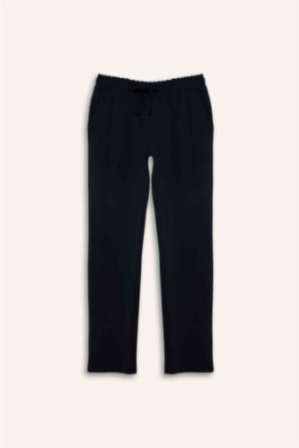 Pocketed Straight Leg Basic Jogger Pants