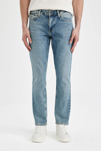 Pedro Slim Fit Super Skinny Hem Jean Jeans