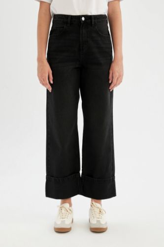 Relax Fit Yüksek Bel Bilek Boy Jean Pantolon