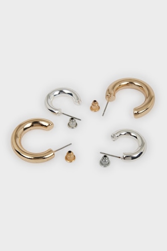 Woman Hoop Earrings