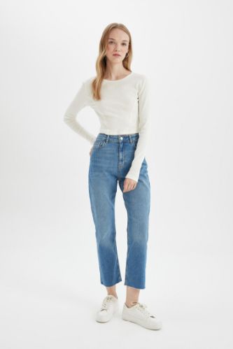 Mary Vintage Straight Fit Yüksek Bel Paça Ucu Kesik Bilek Boy Jean Yıkamalı Pantolon