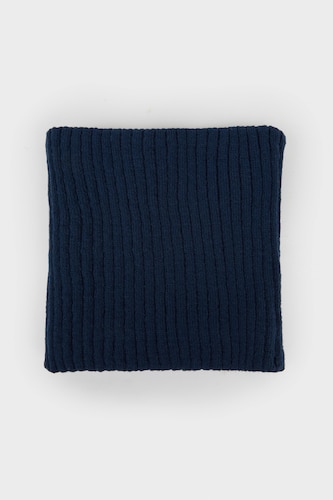 Man Lined Neck Scarf