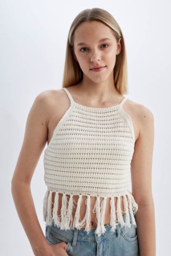 Fitted Halter Yaka Kroşe Püsküllü Triko Atlet