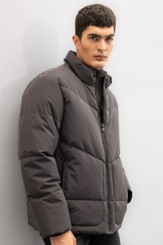 Slim Fit Mont Dar Kesim Dik Yaka Fermuarlı Cepli