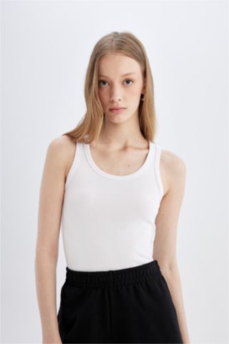 Slim Fit Dar Kesim U Yaka Basic Düz Ribana Atlet