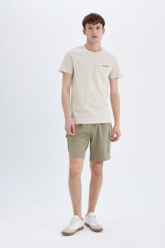 Slim Fit Dar Kesim Cepli Basic Düz Kargo Kapri Şort