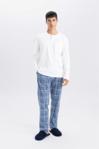 MAN NAVY Regular Fit Knitted Bottoms