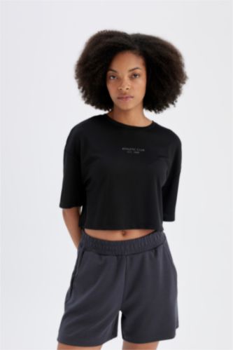 شورت رياضي قصير قصة عادية من DeFactoFit