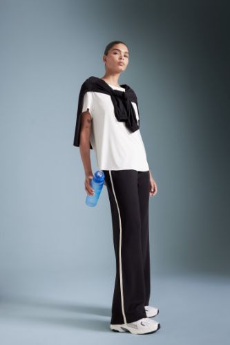 DeFactoFit Wide Leg Geniş Paça Uzun Boy Sporcu Pantolon Skuba Dalgıç Kumaş