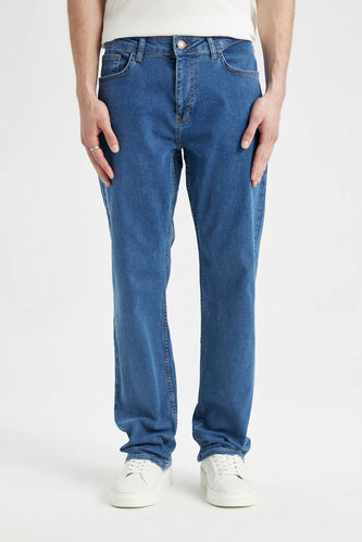 Diago Comfort Fit Regular Hem Jean Jeans