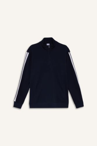 DeFactoFit Standart Fit Dik Yaka Sporcu Sweatshirt