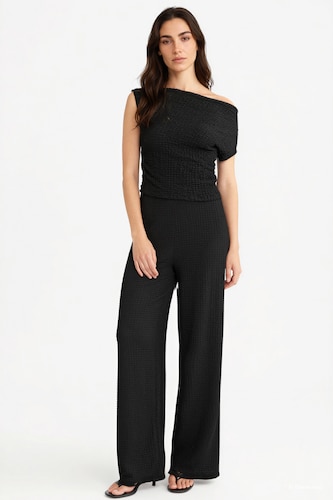 Women Black Wide Leg Trousers