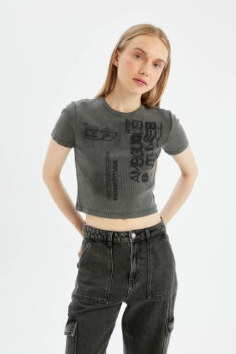 Coool Fitted Bisiklet Yaka Baskılı Fitilli Kaşkorse Kısa Kollu Tişört