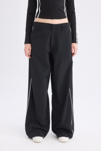 Coool Wide Leg Geniş Bol Paça Cepli Şerit Detaylı Normal Bel Pantolon