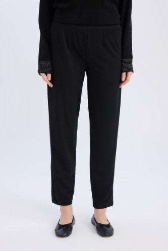 Pantolon Straight Fit Lastikli Bel Piliseli Basic Düz
