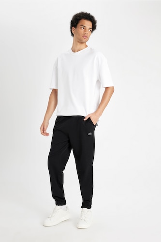 Men Black Regular Fit Trousers