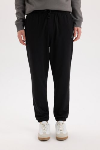 Regular Fit Pocketed Sweatshirt Fabric Sweatpants