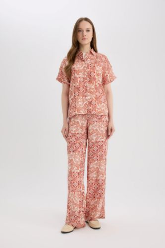Regular Fit Geniş Bol Paça Desenli Pantolon
