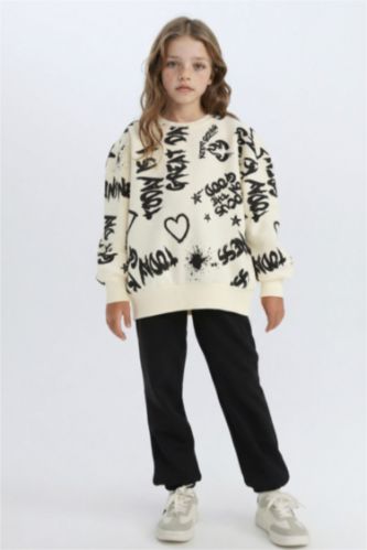 Kız Çocuk 2'li Takım Desenli Sweatshirt Beli Lastikli Eşofman Altı