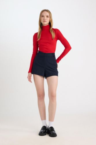 Slim Fit Normal Waist Short Leg Shorts