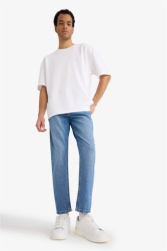 Man Blue 90’S Slim Fit Super Skinny Hem Denim Trousers