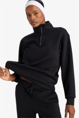 سويت شيرت اوفر سايز بنصف سحاب