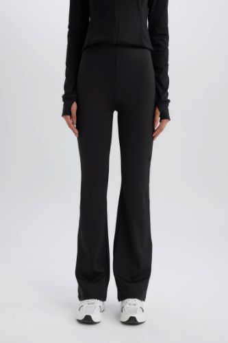 DeFactoFit Flare Fit İspanyol Paça Standart Boy Sporcu Pantolon