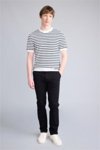 Man Black Straight Leg Trousers