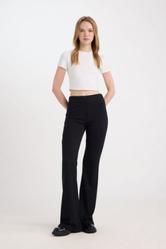 Flare Fit Düz Paça Uzun Boy Pantolon