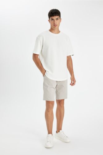 Regular Fit Cepli Basic Düz Bermuda Şort