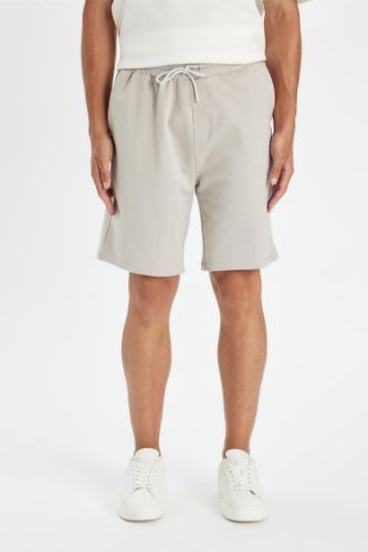Regular Fit Cepli Basic Düz Bermuda Şort