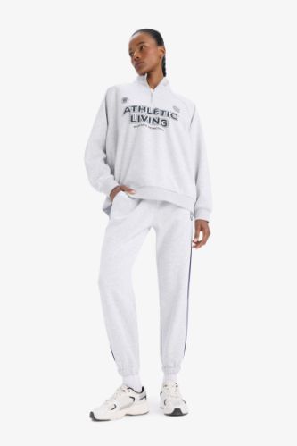 DeFactoFit Standart Fit Baskılı Sporcu Jogger Paça Eşofman Altı