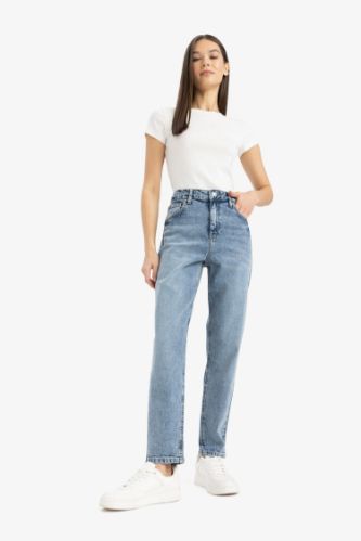 Lina Comfort Mom Normal Bel Düz Paça Jean Kar Yıkamalı Pantolon