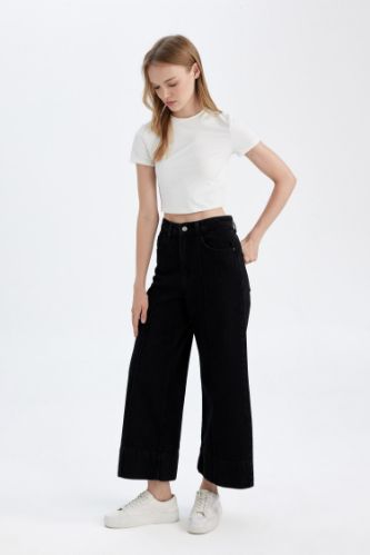 Kısa Geniş Paça Yüksek Bel Crop Jean Pantolon