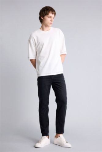 MAN Black 90’S Slim Fit Super Skinny Hem Denim Trousers