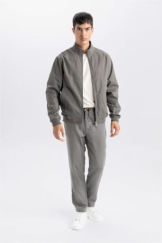 Yazlık Jogger Pantolon Slim Fit Dar Kesim Beli Bağcıklı Cepli Düz Paça