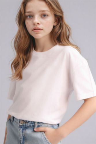 GIRLS & TEENS White Girl Relax Fit Crew Neck Short Sleeve T-Shirt