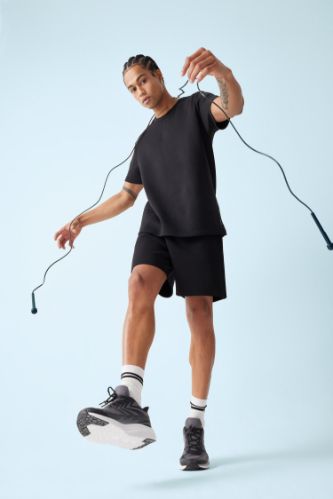 DeFactoFit Standart Fit Modal Kumaş Sporcu Kısa Paça Şort