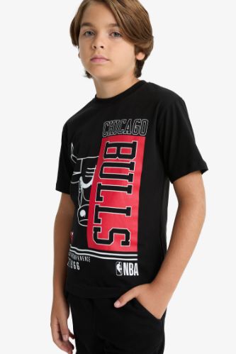 تيشيرت اولادي نص كم قصة عادية من شيكاغو بولز