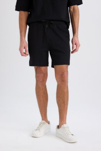 Regular Fit Düz Paça Şort