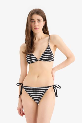Çizgili Tül Bağcıklı Bikini Altı-Fall in Love